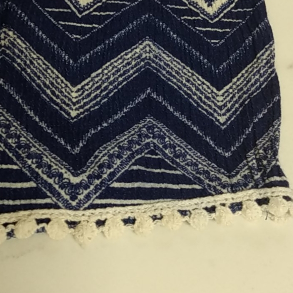 Rue 21 Blue Chevron Boho Loose Shorts - Picture 4 of 4